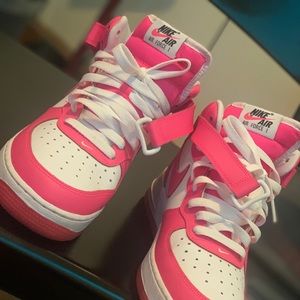 Nike | Shoes | Nike Air Force Mid Gs Hyper Pink | Poshmark